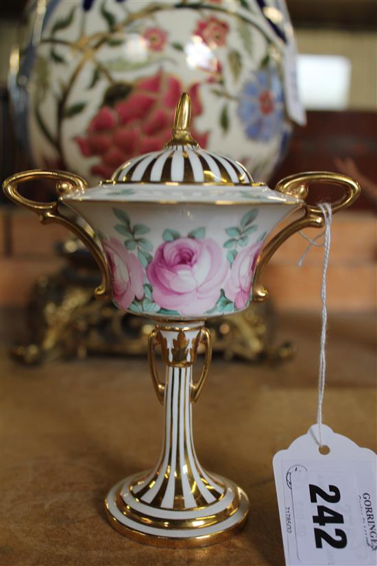 A Minton pedestal jar and cover(-)